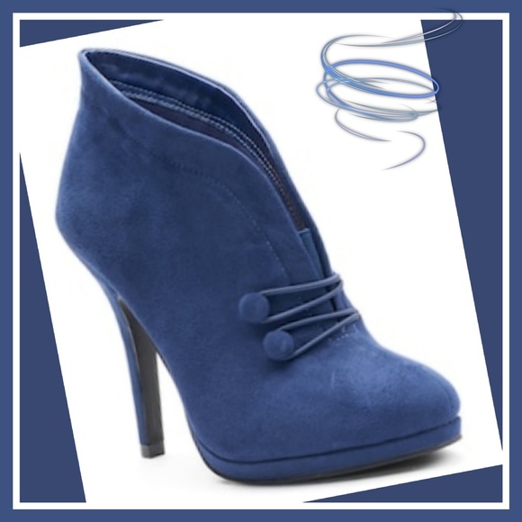 Apt. 9 Shoes - SOLD IN MOONGODDESSEDGY CLOSET